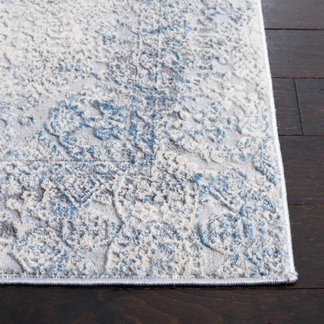 SAFAVIEH Vogue Collection VGE214F Grey / Blue Rug Image 3