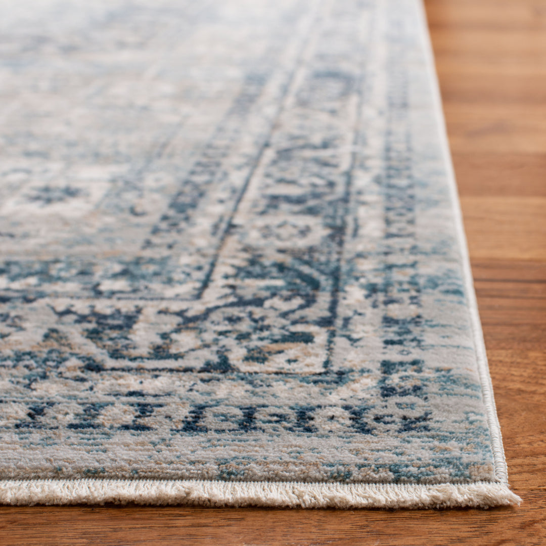 SAFAVIEH Victoria Collection VIC933F Blue / Grey Rug Image 4