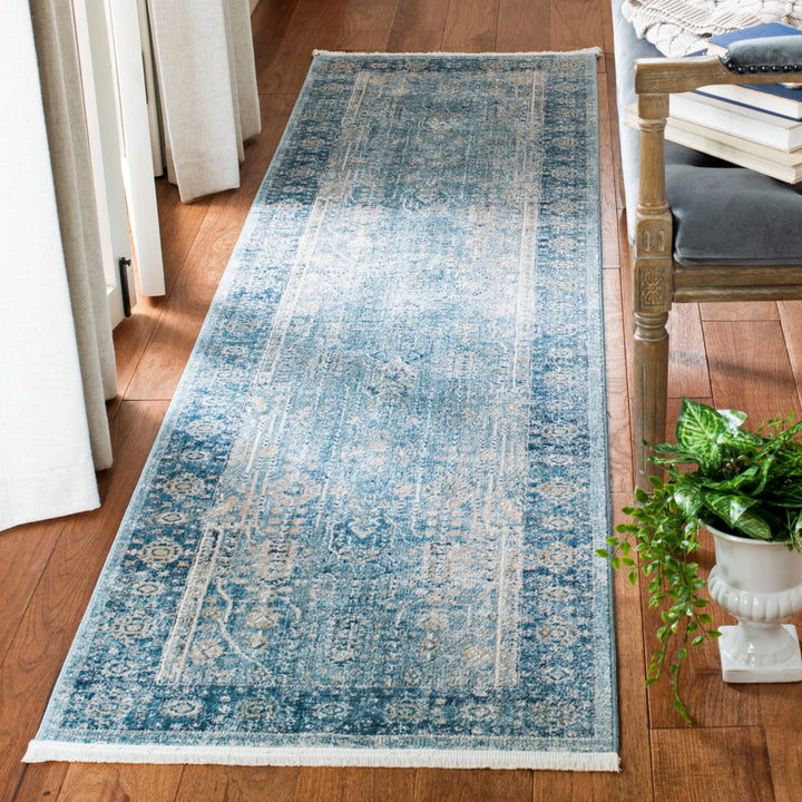 SAFAVIEH Victoria Collection VIC997N Blue / Ivory Rug Image 2