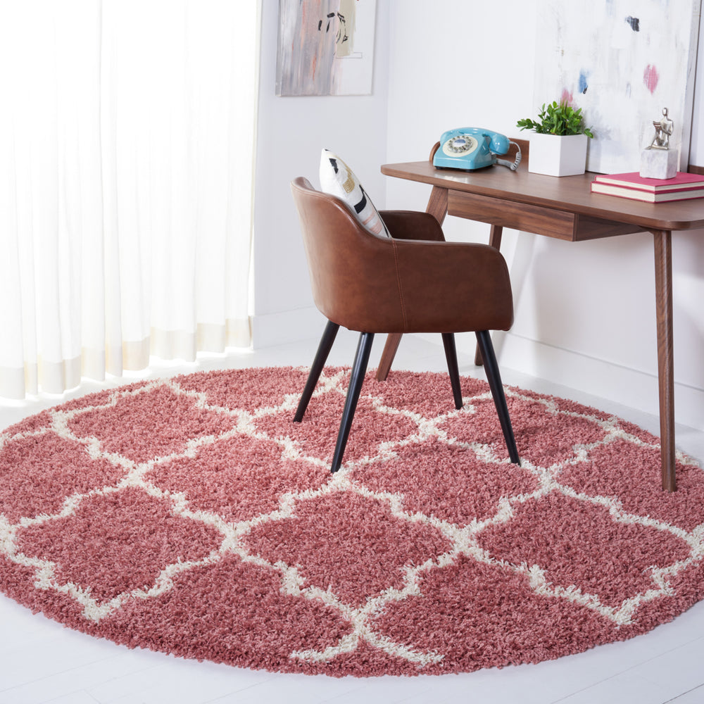 SAFAVIEH Venus Shag Collection VNS524U Pink/Ivory Rug Image 2