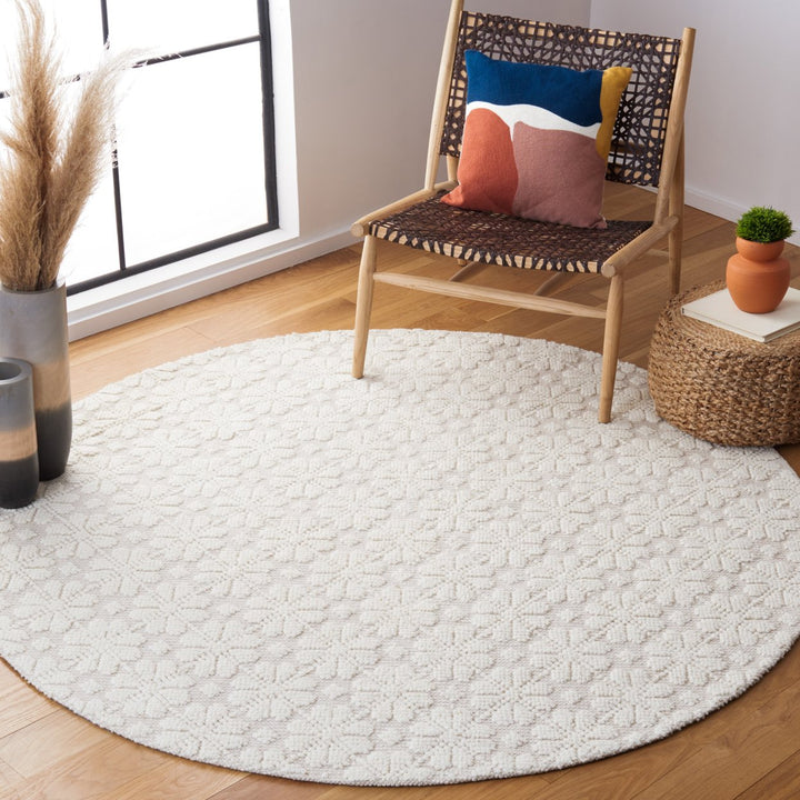 SAFAVIEH Vermont Collection VRM106A Handwoven Ivory Rug Image 2