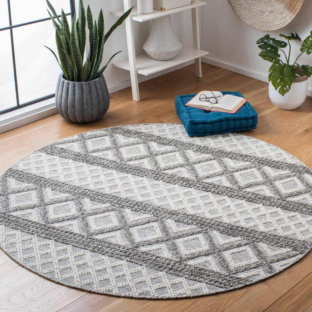 SAFAVIEH Vermont VRM211H Handwoven Ivory / Dark Grey Rug Image 2