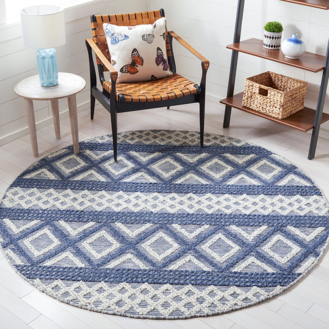 SAFAVIEH Vermont VRM211N Handwoven Ivory / Blue Rug Image 2