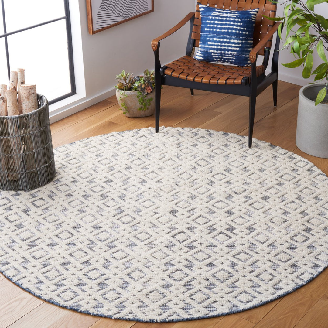 SAFAVIEH Vermont VRM102M Handwoven Ivory / Blue Rug Image 3