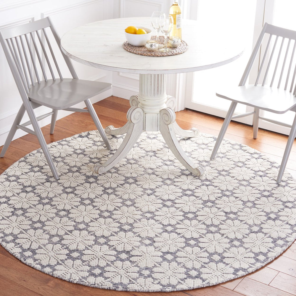 SAFAVIEH Vermont VRM303N Handwoven Ivory / Navy Rug Image 2