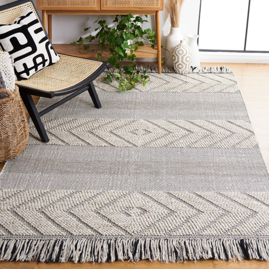 SAFAVIEH Vermont VRM508B Handwoven Beige / Ivory Rug Image 1