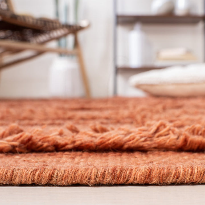 SAFAVIEH Vermont VRM901P Handwoven Rust / Orange Rug Image 8