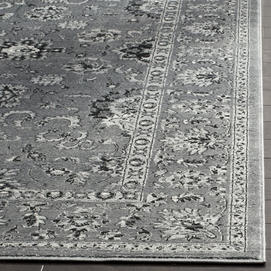 SAFAVIEH Vintage VTG442H Dark Grey / Lt Grey Rug Image 4