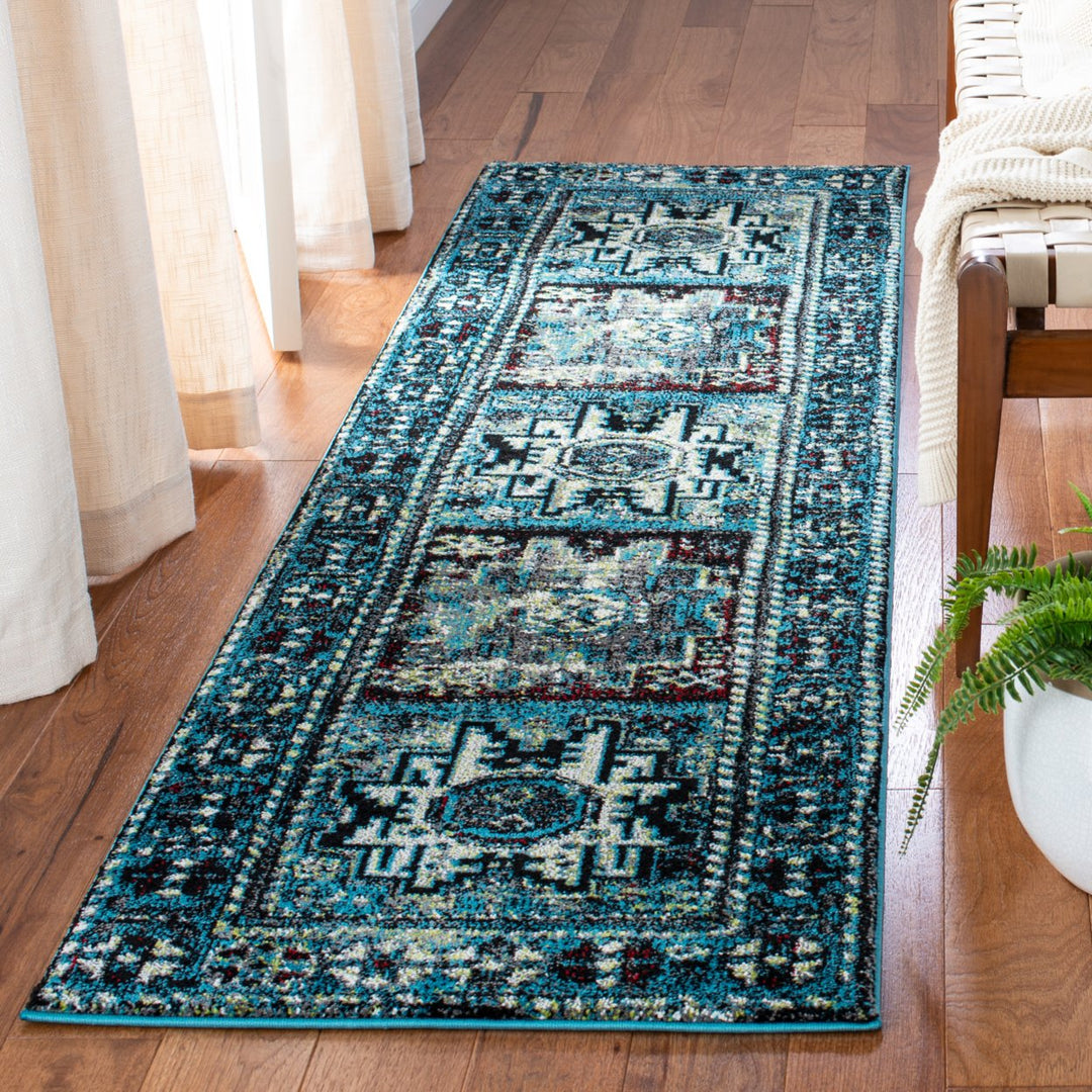 SAFAVIEH Vintage Hamadan VTH213M Lt Blue /Black Rug Image 3