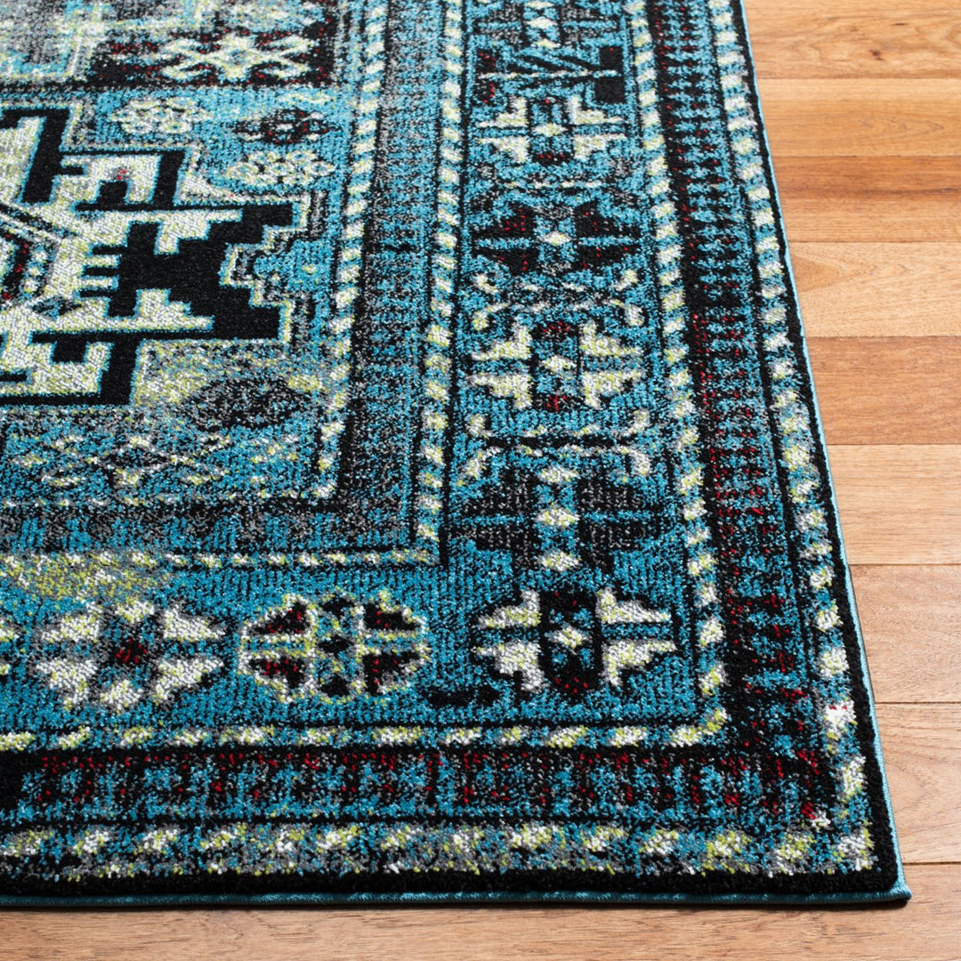 SAFAVIEH Vintage Hamadan VTH213M Lt Blue /Black Rug Image 6