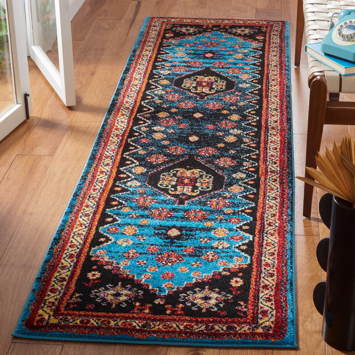 SAFAVIEH Vintage Hamadan VTH203M Blue / Black Rug Image 3