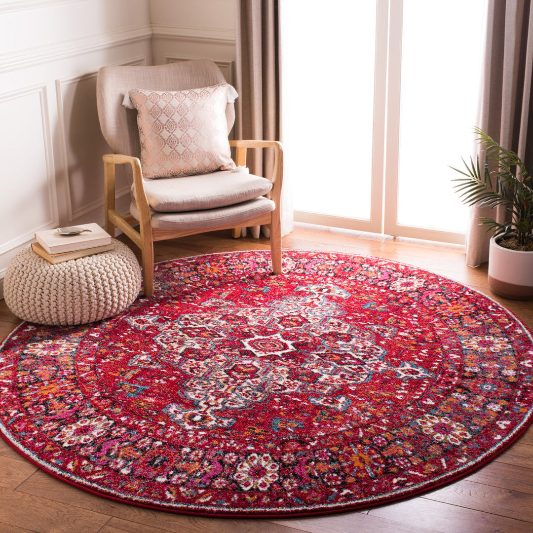 SAFAVIEH Vintage Hamadan VTH222A Red / Multi Rug Image 2