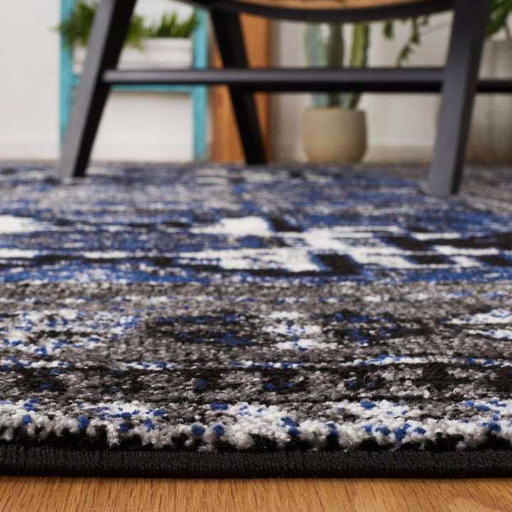 SAFAVIEH Vintage Hamadan VTH213F Grey / Blue Rug Image 8