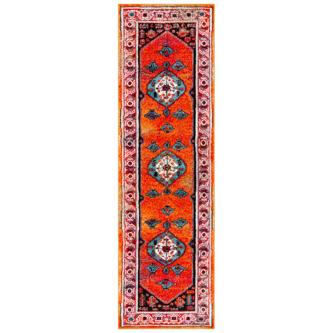 SAFAVIEH Vintage Hamadan VTH262Q Red / Blue Rug Image 1