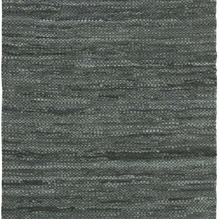 SAFAVIEH Vintage Leather VTL201A Grey / Silver Rug Image 8