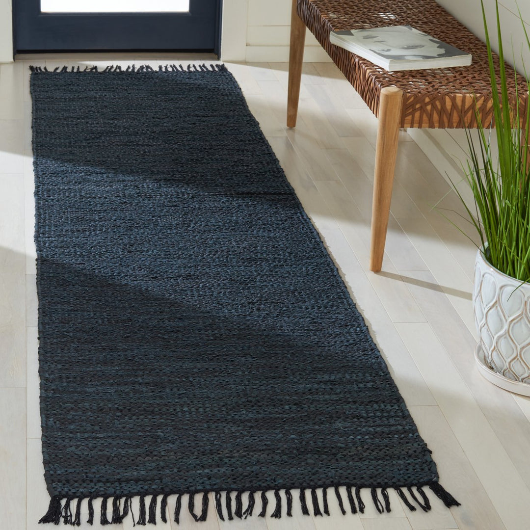 SAFAVIEH Vintage Leather VTL501Z Handwoven Black Rug Image 2