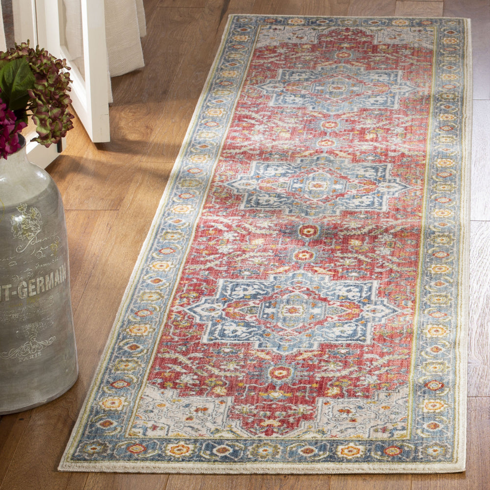 SAFAVIEH Vintage Persian Collection VTP478Q Red/Blue Rug Image 2