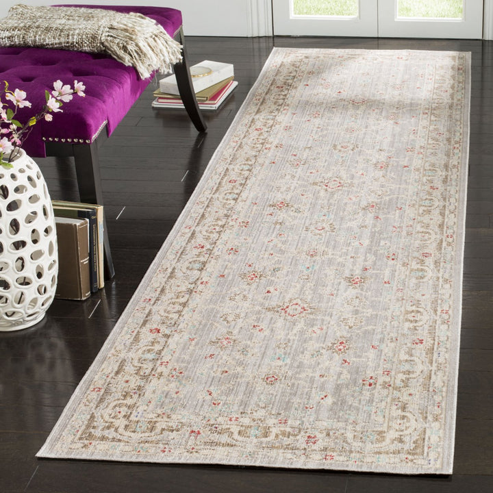 SAFAVIEH Windsor Collection WDS323T Light Grey / Brown Rug Image 3