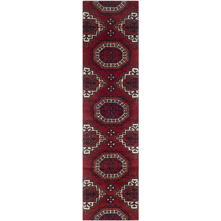 SAFAVIEH Wyndham Collection WYD201A Handmade Red Rug Image 1