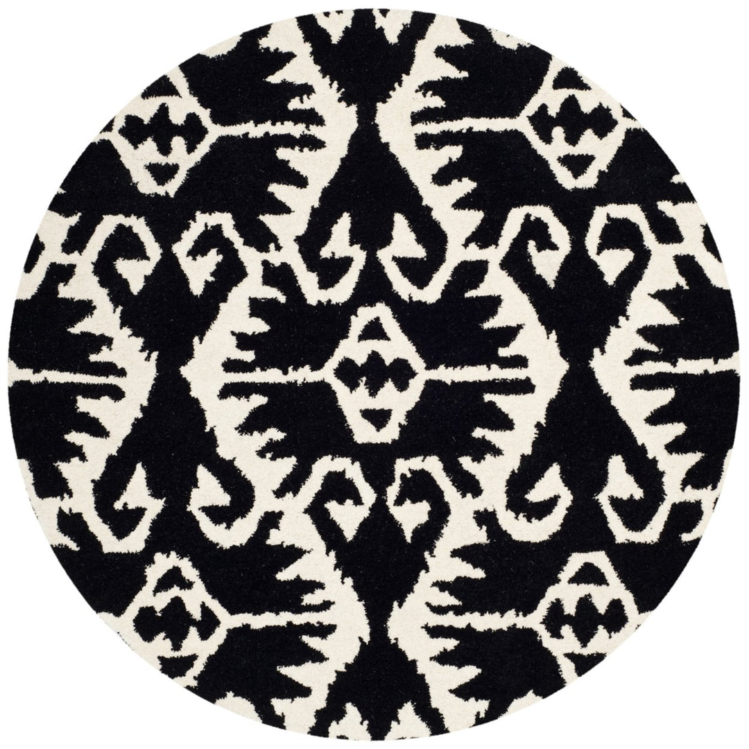 SAFAVIEH Wyndham WYD323D Handmade Black / Ivory Rug Image 1