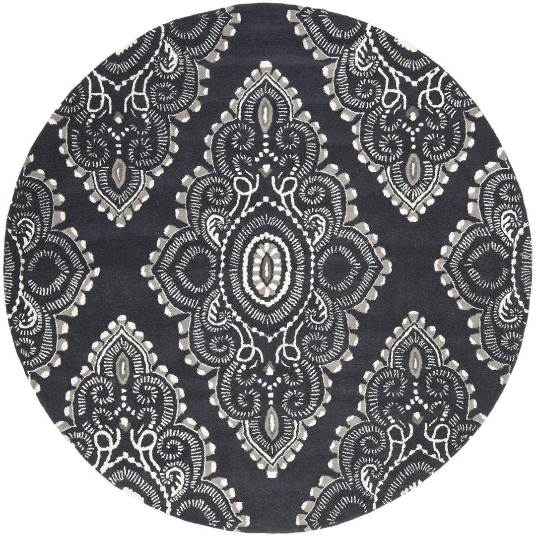 SAFAVIEH Wyndham WYD372C Handmade Dark Grey / Ivory Rug Image 1