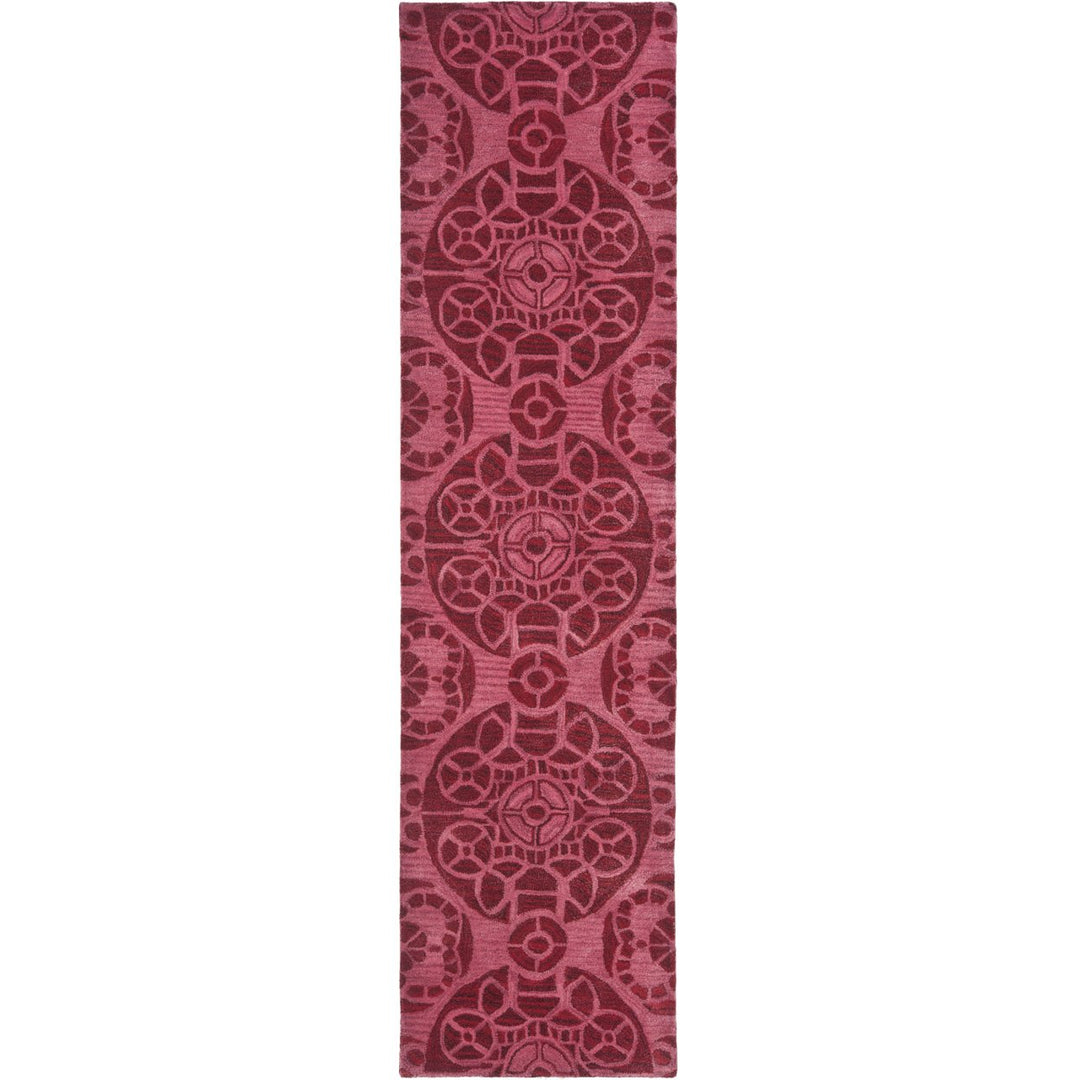 SAFAVIEH Wyndham Collection WYD376C Handmade Red Rug Image 1