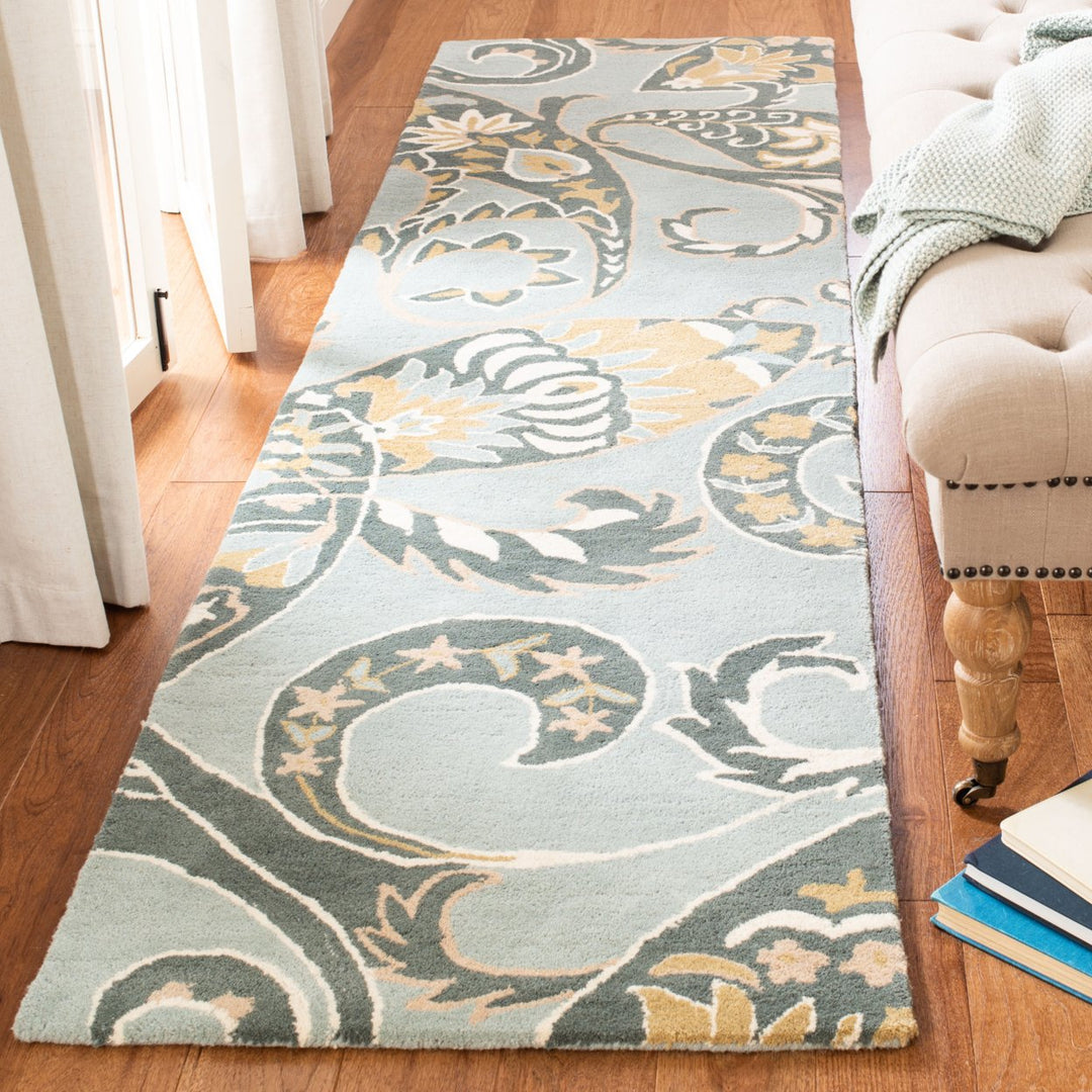 SAFAVIEH Wyndham WYD377B Handmade Blue / Multi Rug Image 3