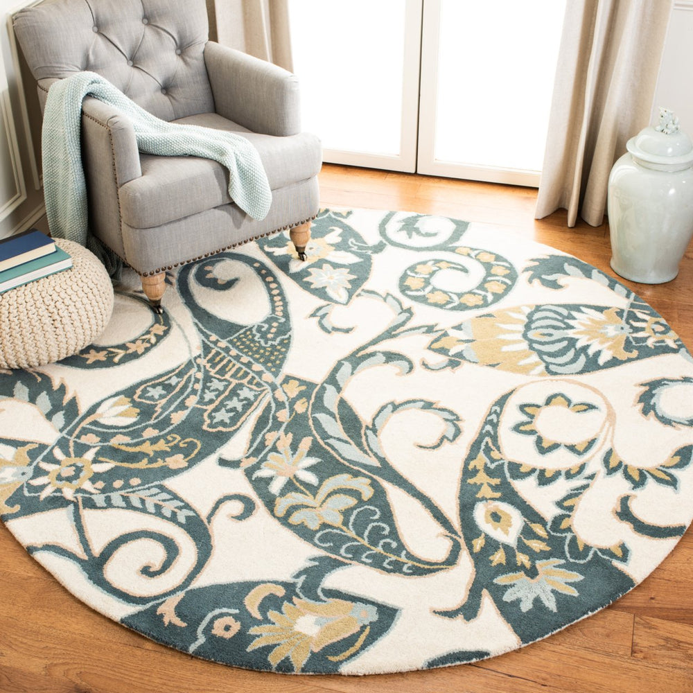 SAFAVIEH Wyndham WYD377C Handmade Ivory / Multi Rug Image 2