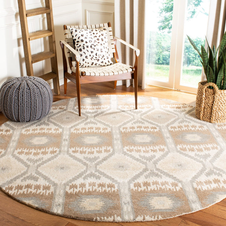 SAFAVIEH Wyndham WYD720A Handmade Natural / Multi Rug Image 2