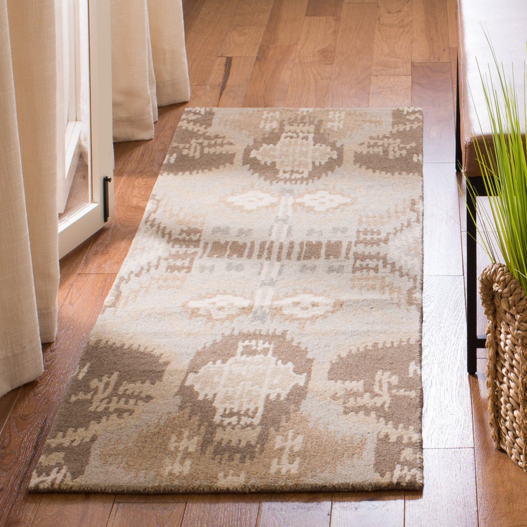 SAFAVIEH Wyndham WYD723A Handmade Natural / Multi Rug Image 3