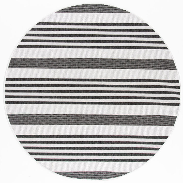 SAFAVIEH Outdoor BHS222F Beach House Lt Grey / Charcoal Rug Image 1