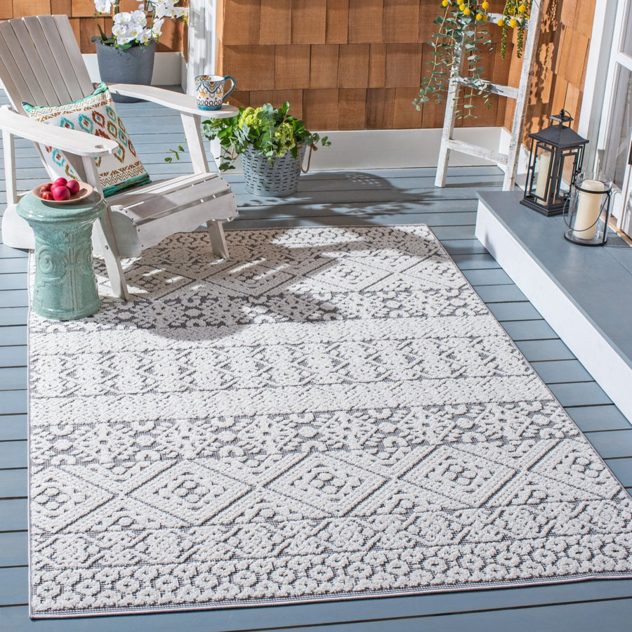 SAFAVIEH Outdoor CBN654A Cabana Collection Ivory / Grey Rug Image 1