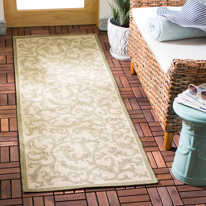 SAFAVIEH Outdoor CY2653-1E01 Courtyard Natural / Olive Rug Image 3