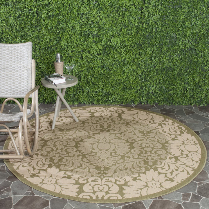 SAFAVIEH Outdoor CY2727-1E06 Courtyard Olive / Natural Rug Image 10