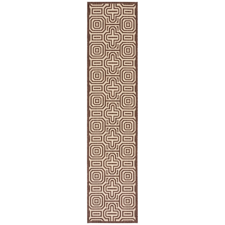 SAFAVIEH Outdoor CY2962-3409 Courtyard Chocolate / Natural Rug Image 1