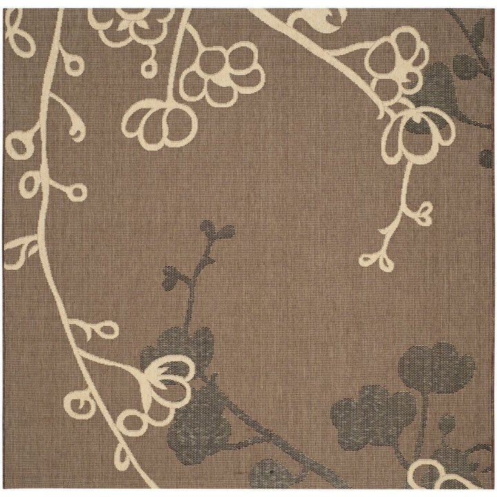 SAFAVIEH Outdoor CY4038D Courtyard Brown Natural / Black Rug Image 6