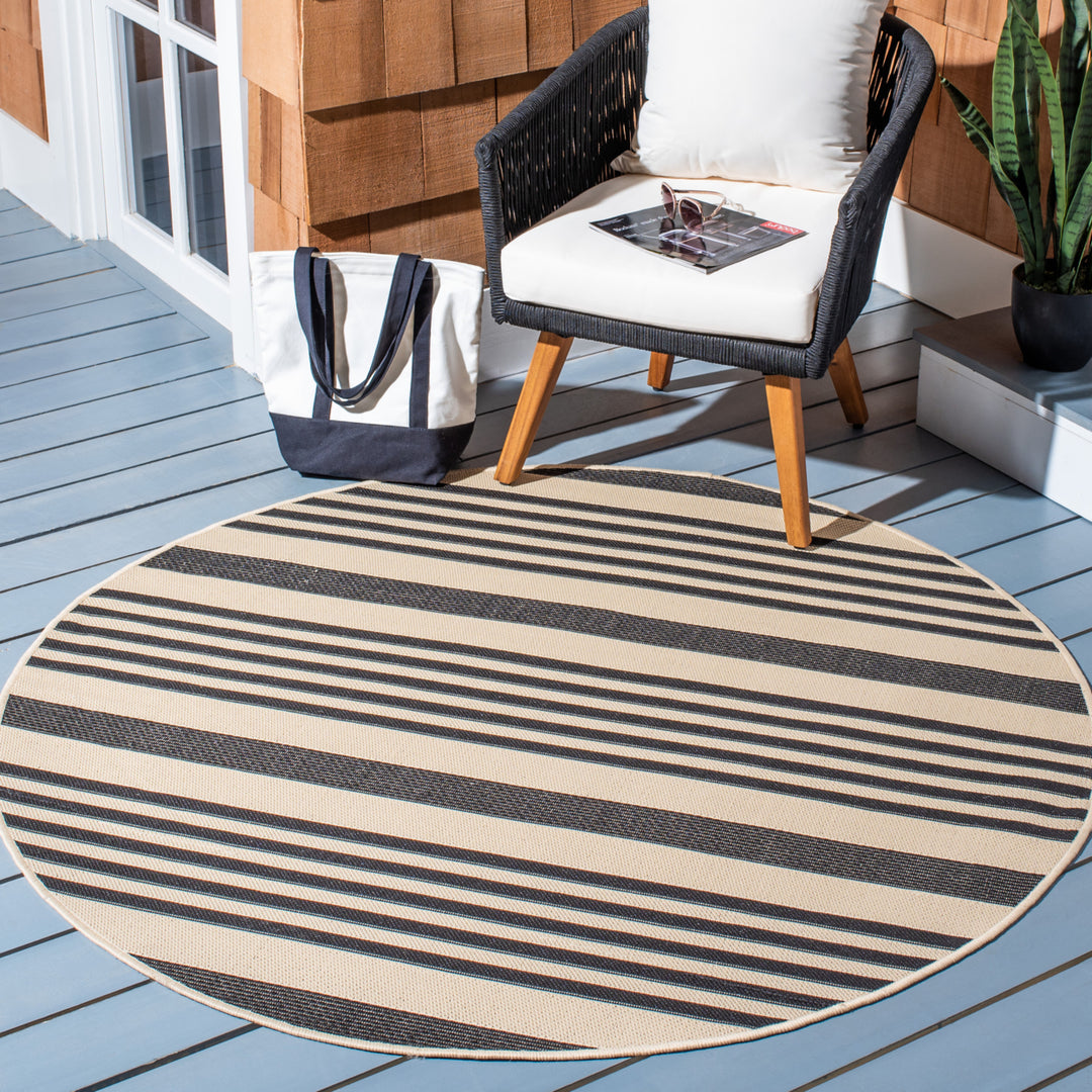 SAFAVIEH Indoor Outdoor CY6062-216 Courtyard Black / Bone Rug Image 10