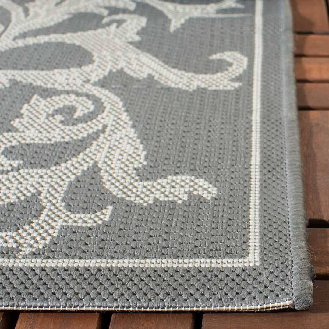 SAFAVIEH Outdoor CY6533-87 Courtyard Anthracite / Lt Grey Rug Image 7