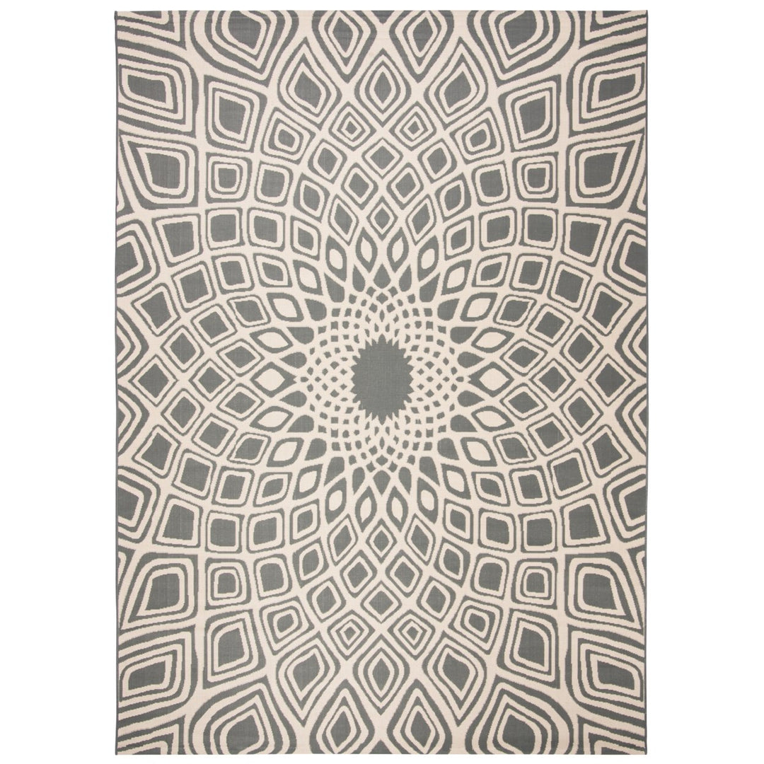 SAFAVIEH Outdoor CY6616-23621 Courtyard Anthracite / Beige Rug Image 1