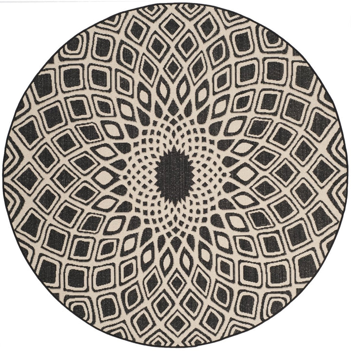 SAFAVIEH Outdoor CY6616-25621 Courtyard Black / Beige Rug Image 1