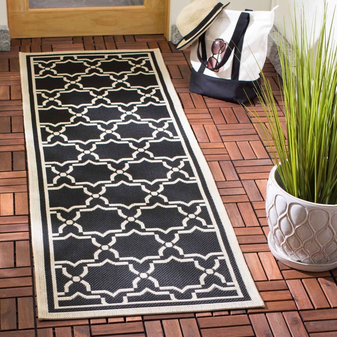 SAFAVIEH Indoor Outdoor CY6916-226 Courtyard Black / Beige Rug Image 2