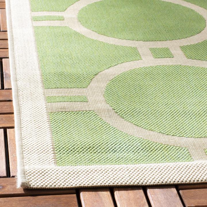 SAFAVIEH Indoor Outdoor CY6924-244 Courtyard Green / Beige Rug Image 6