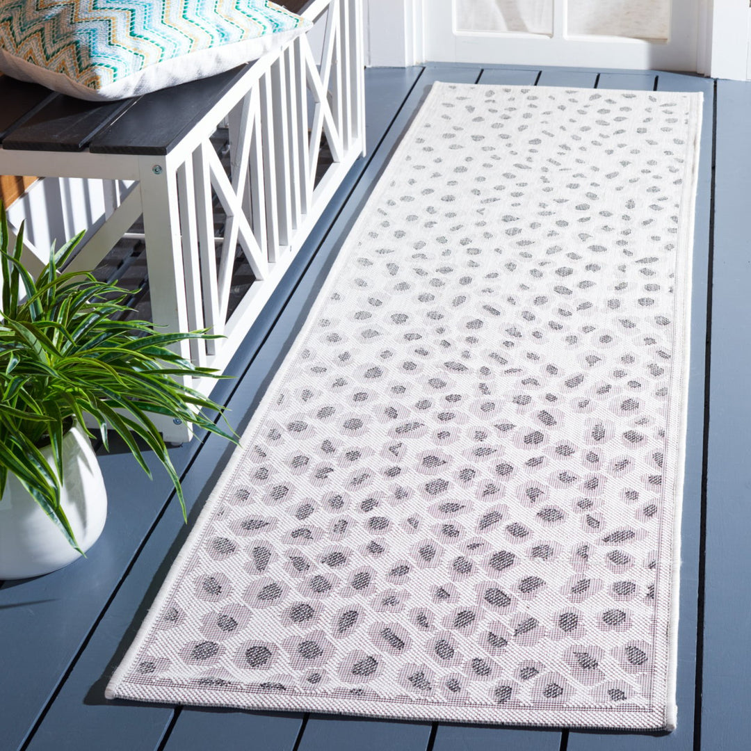 SAFAVIEH Outdoor CY8104-53712 Courtyard Ivory / Grey Rug Image 3