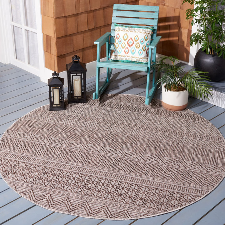 SAFAVIEH Outdoor CY8196-36312 Courtyard Grey / Brown Rug Image 2