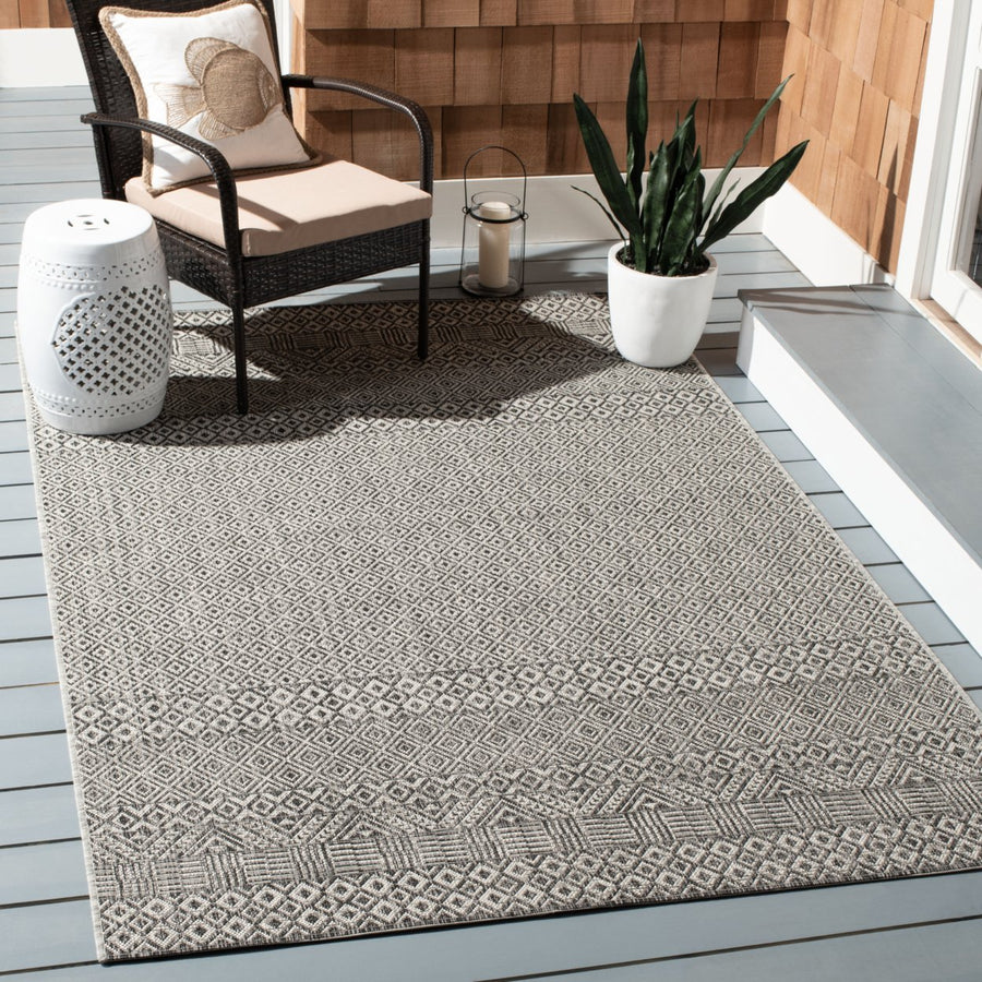 SAFAVIEH Outdoor CY8235-37612 Courtyard Grey / Black Rug Image 1