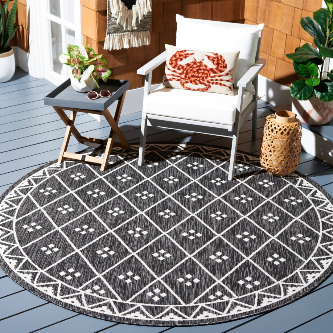 SAFAVIEH Indoor Outdoor CY8303-537 Courtyard Black / Ivory Rug Image 2