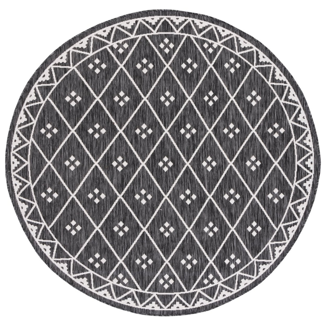 SAFAVIEH Indoor Outdoor CY8303-537 Courtyard Black / Ivory Rug Image 5