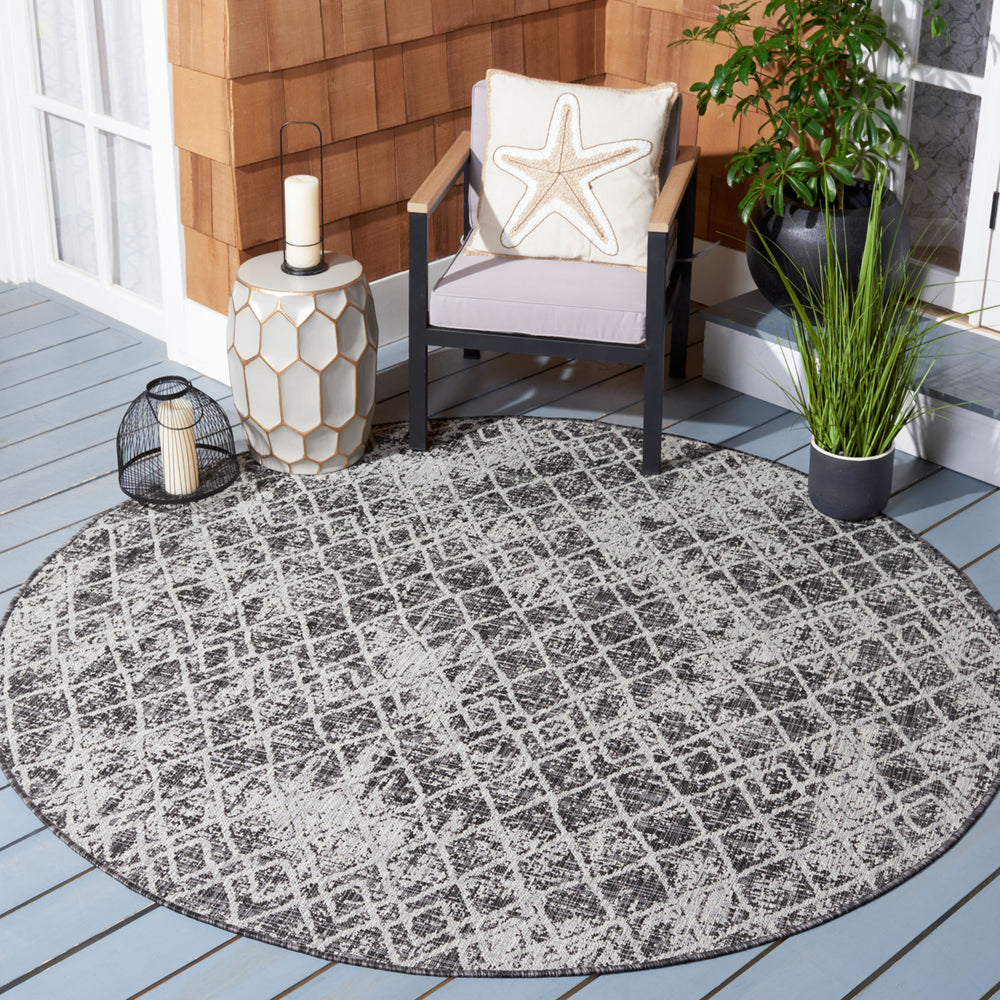 SAFAVIEH Outdoor CY8380-37621 Courtyard Black / Grey Rug Image 2