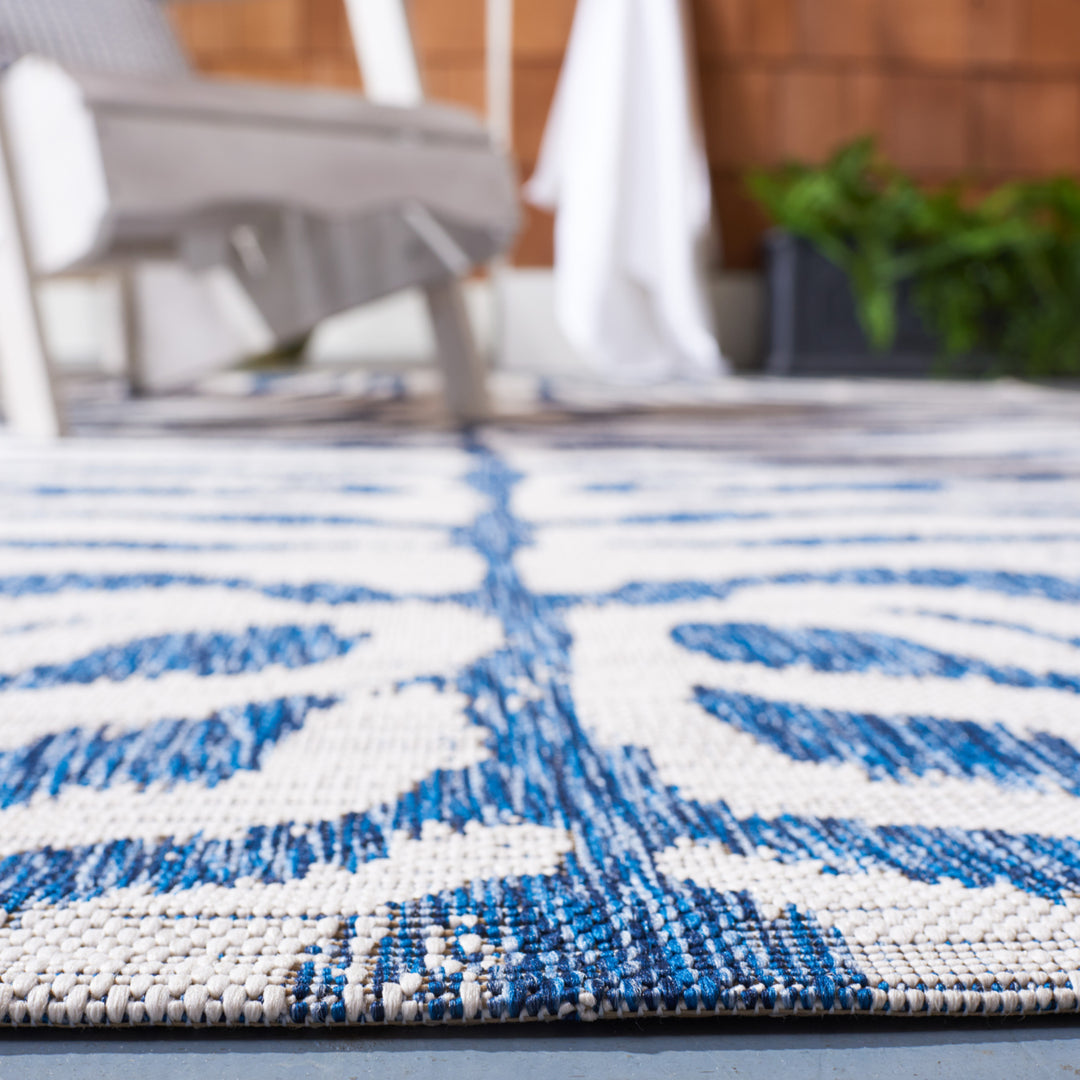 SAFAVIEH Outdoor CY8444-53412 Courtyard Ivory / Navy Rug Image 9