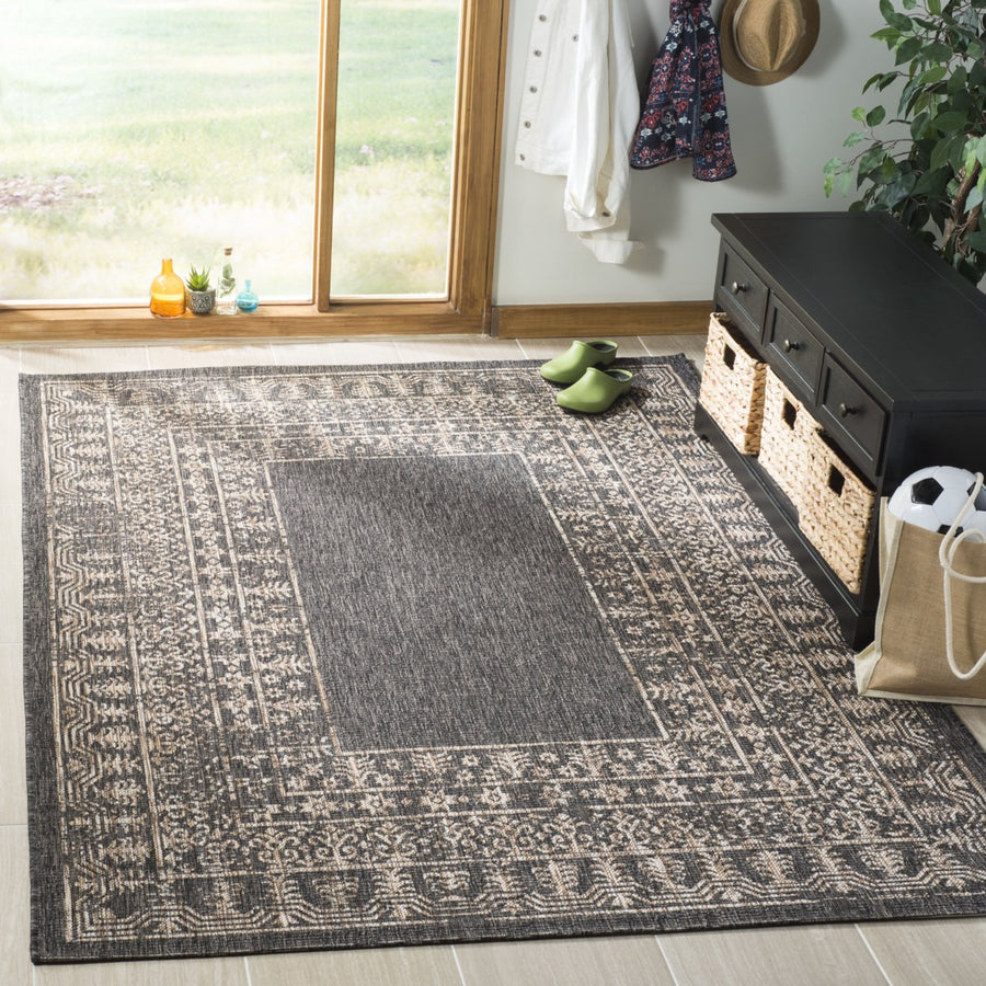 SAFAVIEH Outdoor CY8482-37321 Courtyard Black / Natural Rug Image 1